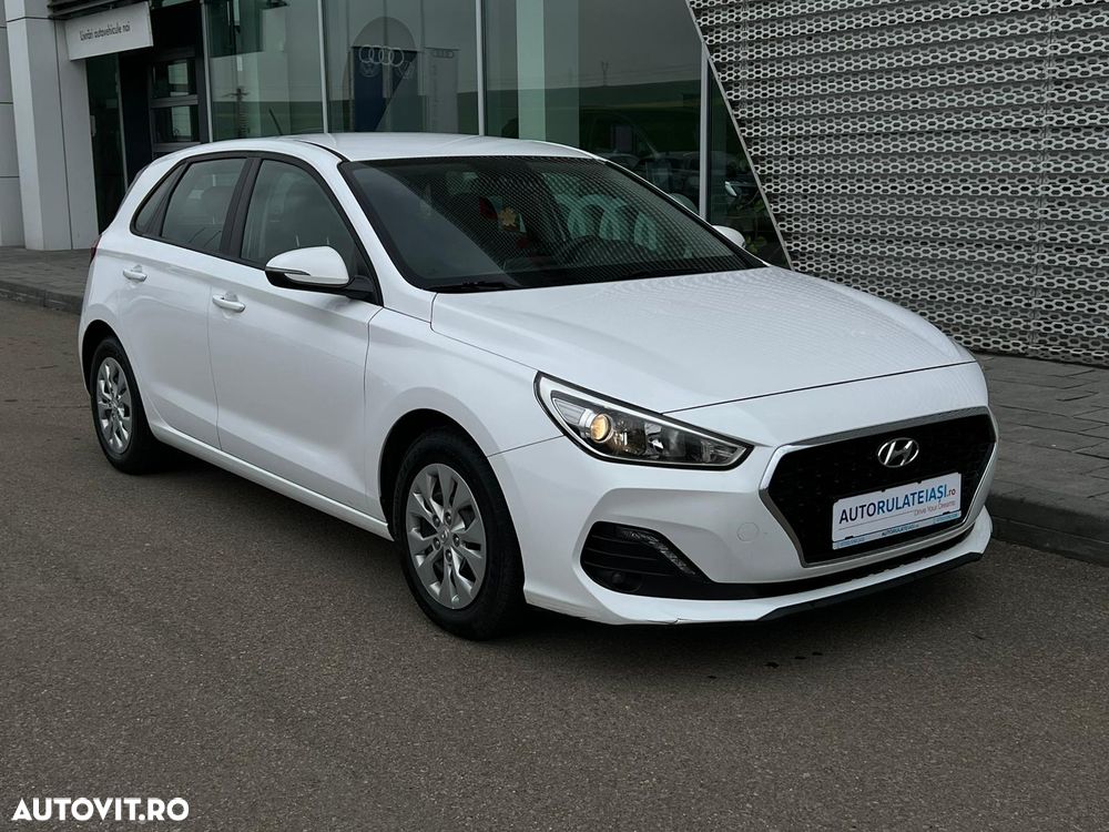Hyundai i30 1.4 100CP 5DR M/T Comfort - 2