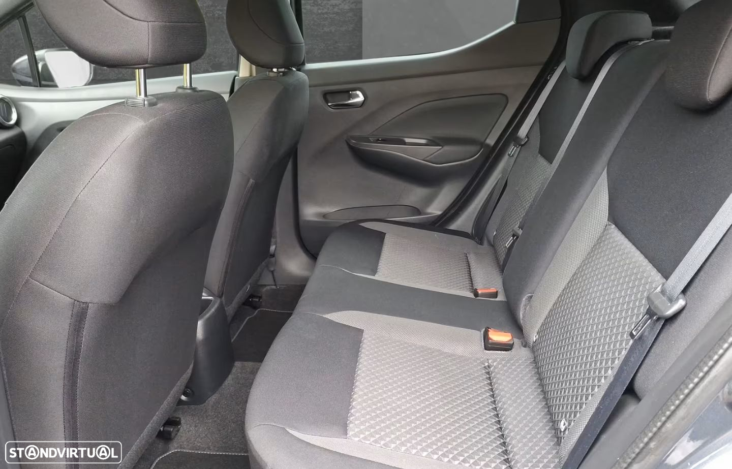 Nissan Micra 1.0 IG-T Acenta - 5