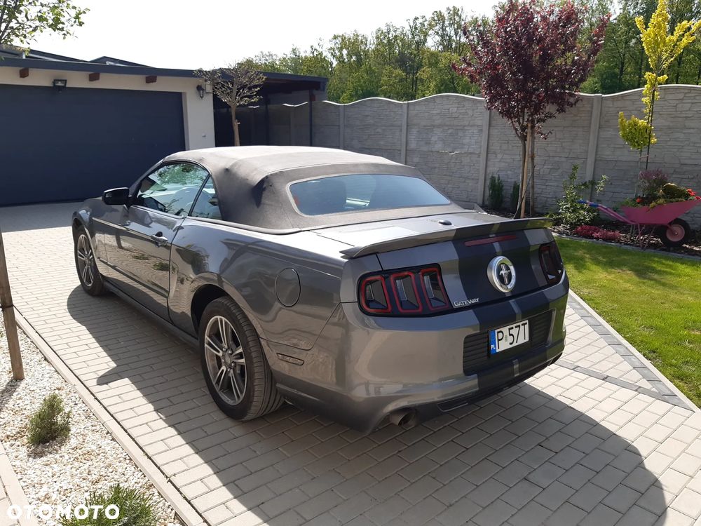 Ford Mustang 3.7 V6 Premium - 7