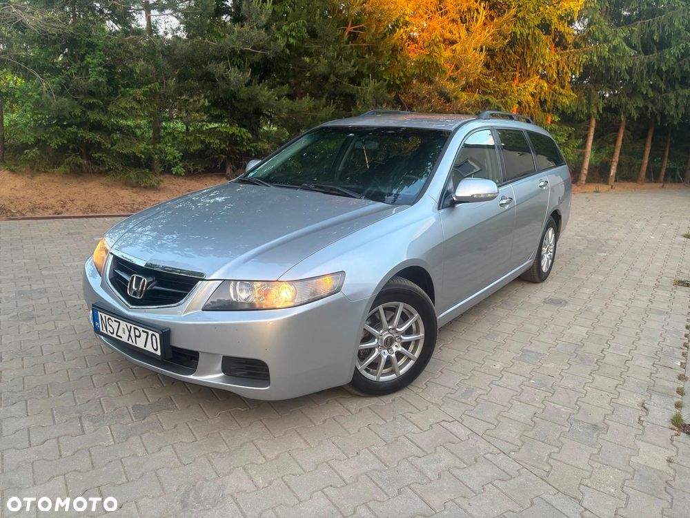 Honda Accord 2.0 Comfort - 2