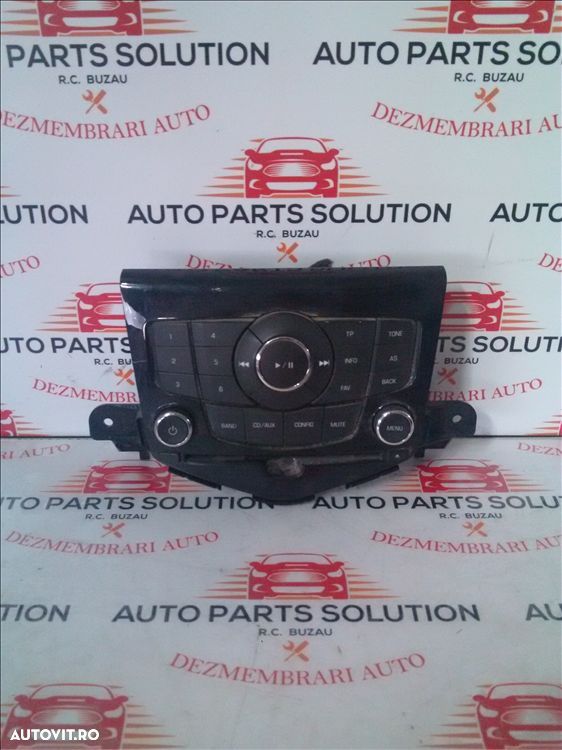 comenzi cd player chevrolet cruze 2.0 d an fabr. 2011 - 1