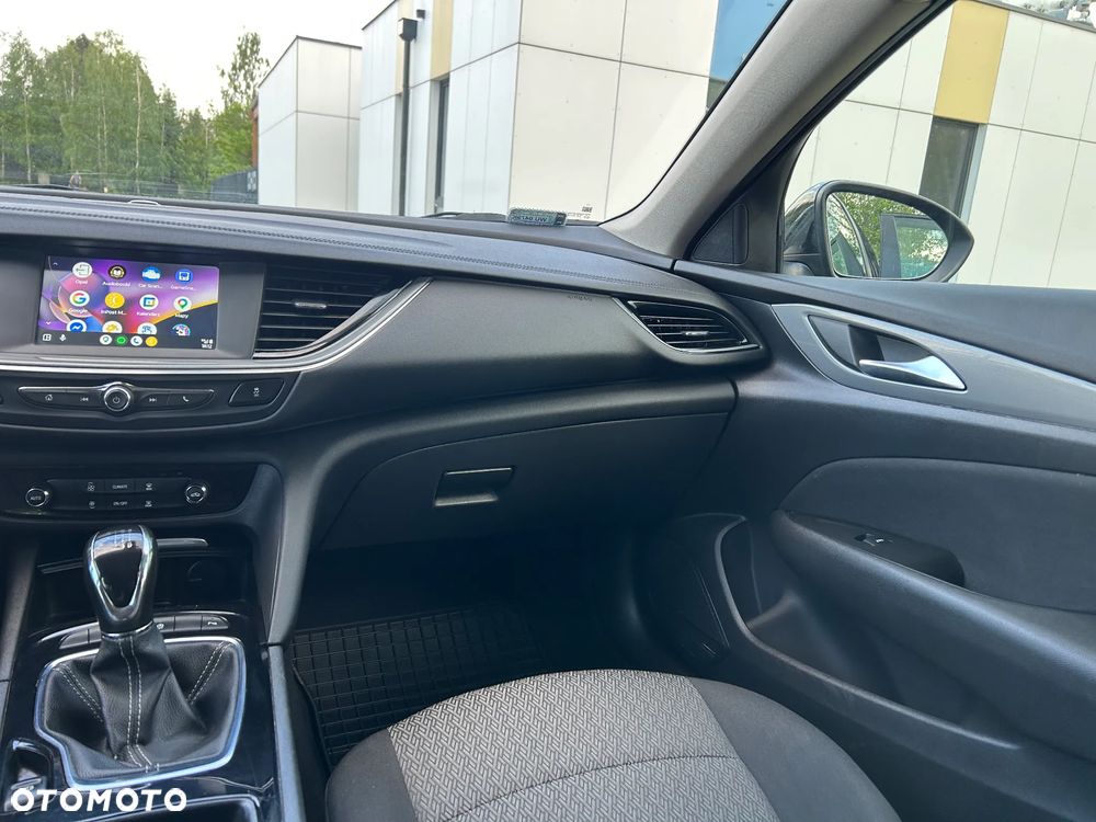 Opel Insignia 1.5 T Enjoy S&S - 17