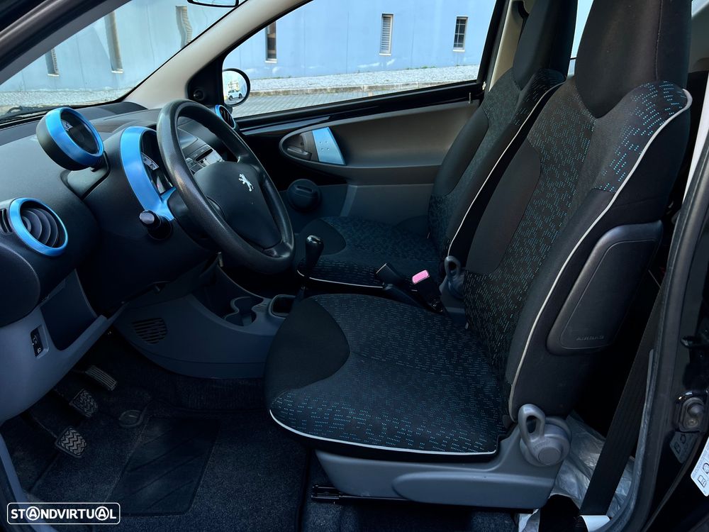 Peugeot 107 1.0 Millesim 200 - 14