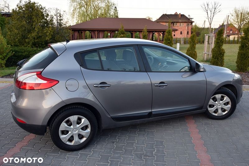 Renault Megane 1.6 16V 110 Expression - 4
