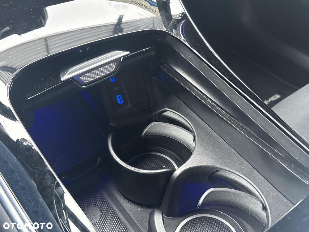 Mercedes-Benz GLC - 29