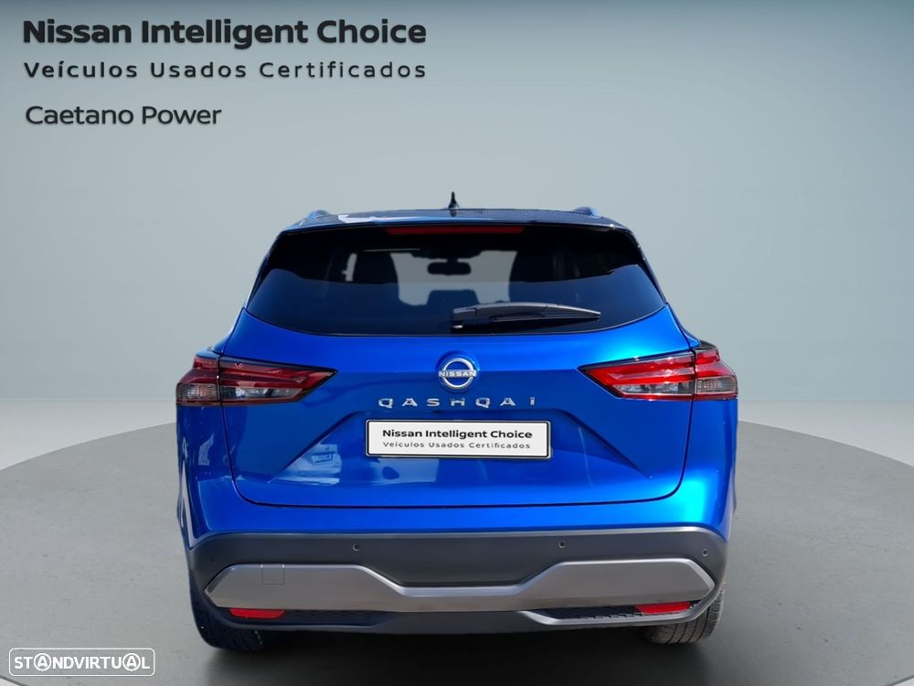 Nissan Qashqai 1.3 DIG-T N-Connecta LED+TT+SKY Xtronic - 10