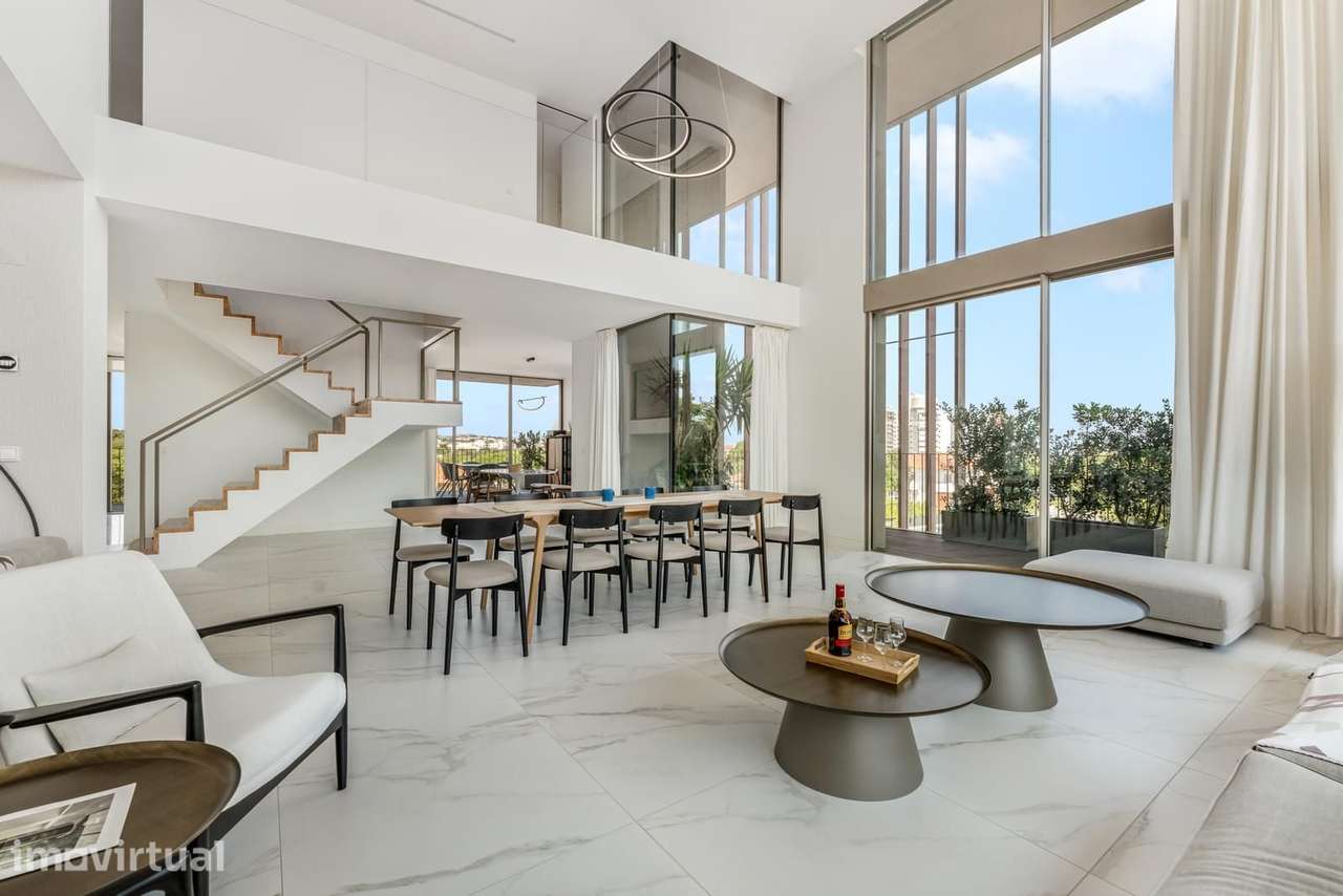 Duplex T4 com piscina, Cascais - Grande imagem: 2/40