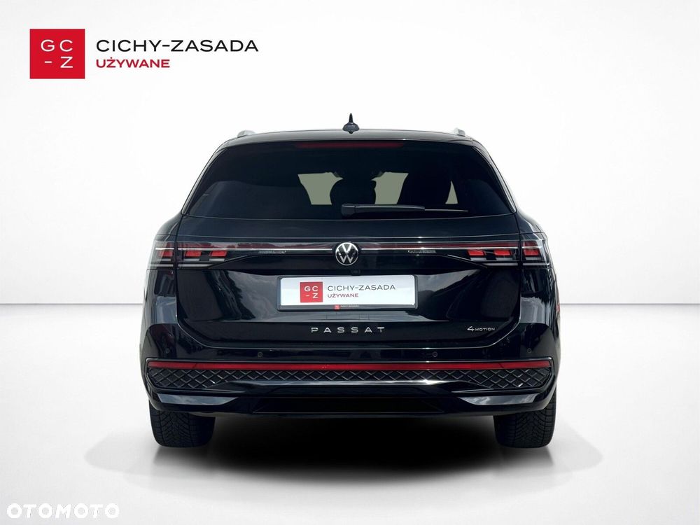 Volkswagen Passat Variant 2.0 TDI SCR 4Mot R-Line DSG - 4