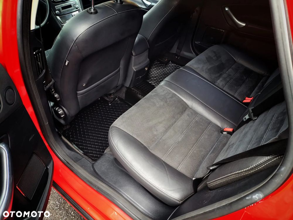 Ford Mondeo 1.6 Titanium - 11
