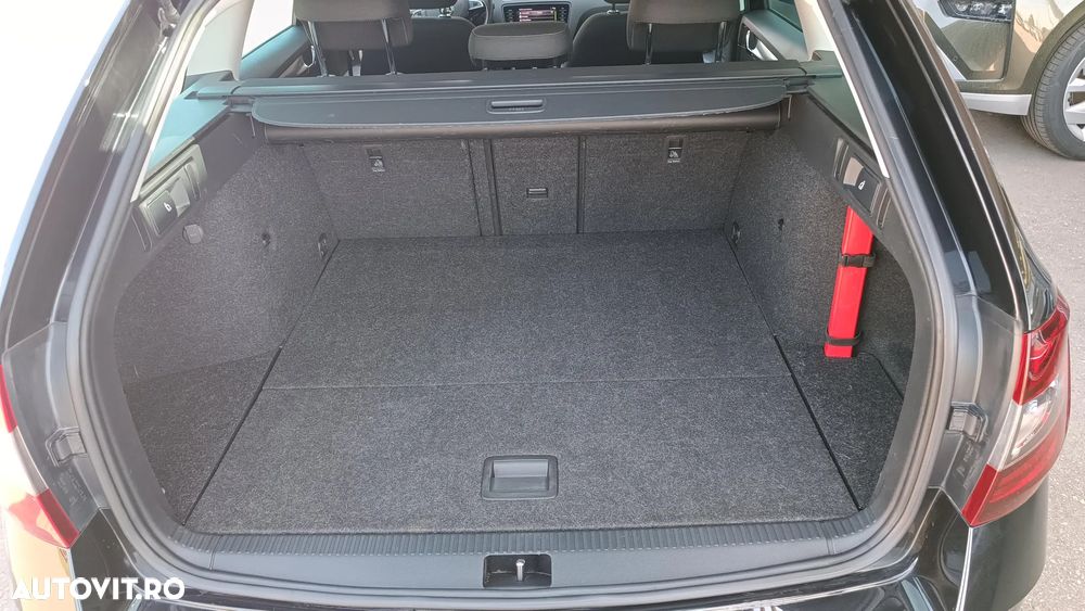 Skoda Octavia 2.0 TDI DSG Soleil - 29