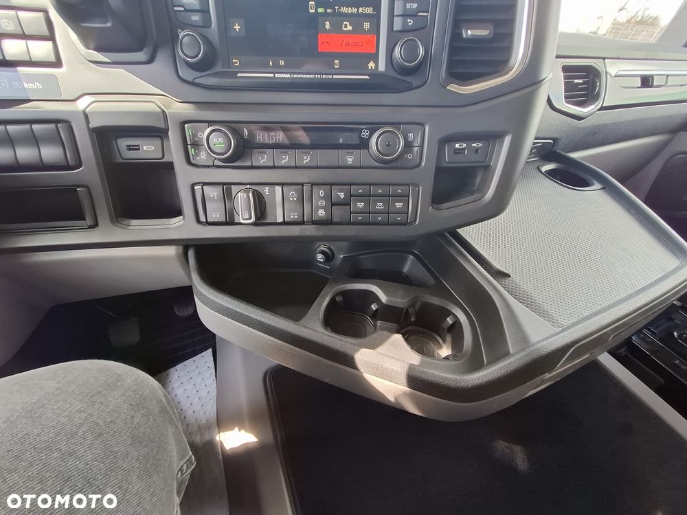 Scania R410 6X2 - 10