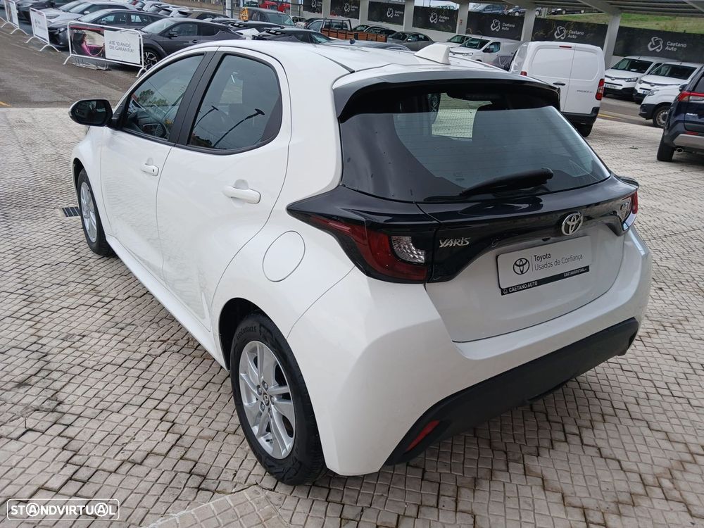 Toyota Yaris - 5