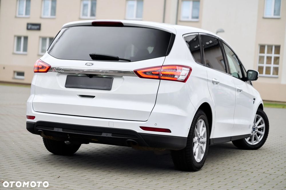 Ford S-Max 2.0 TDCi Titanium PowerShift - 4