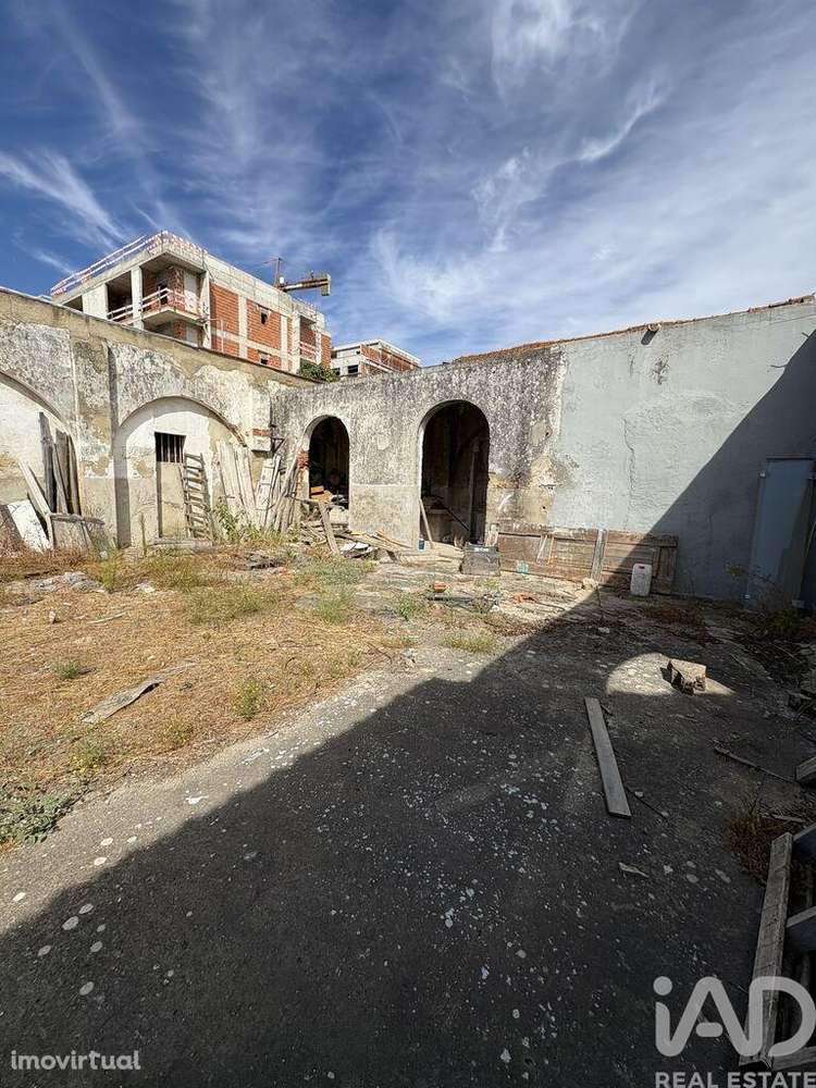 Terreno em Montijo e Afonsoeiro de 2432,00 m2 - Grande imagem: 2/5