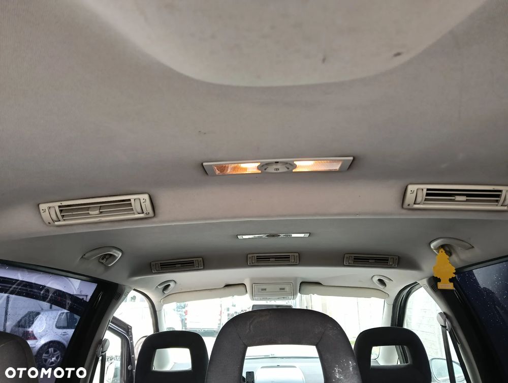 Volkswagen Sharan 2.0 TDI Freestyle - 20