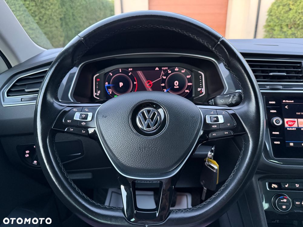 Volkswagen Tiguan 2.0 TDI SCR 4MOTION (BlueMotion Techn.) DSG Highline - 35