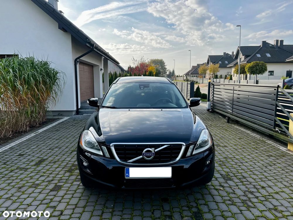 Volvo XC 60 D5 AWD - 2