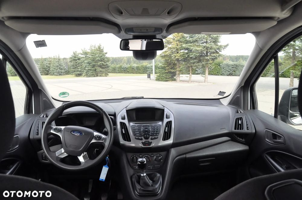 Ford Tourneo Connect Grand - 21