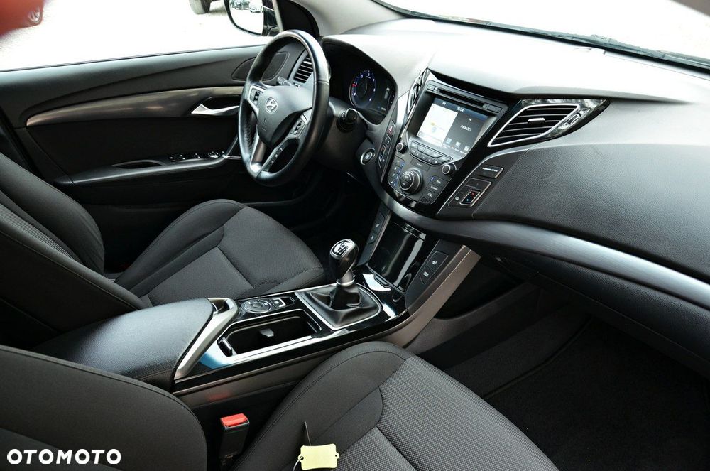 Hyundai i40 - 38