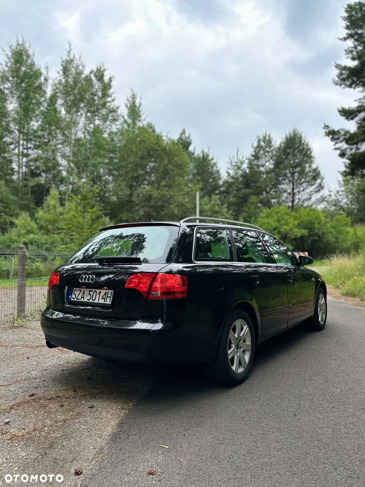 Audi A4 Avant - 4