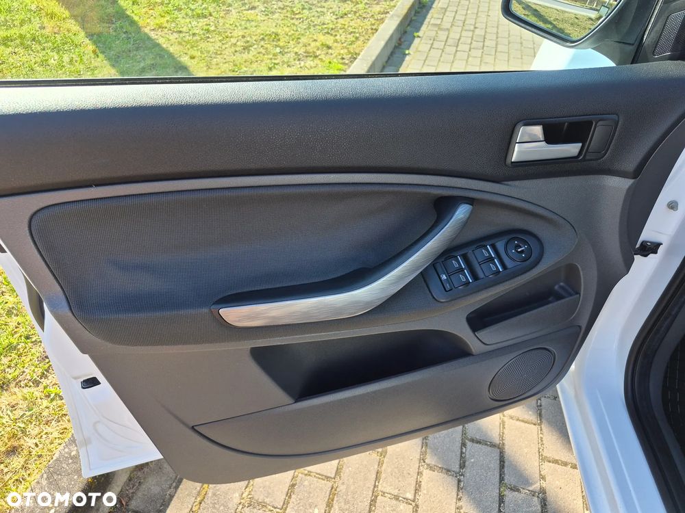 Ford C-MAX 1.8 Style+ - 23