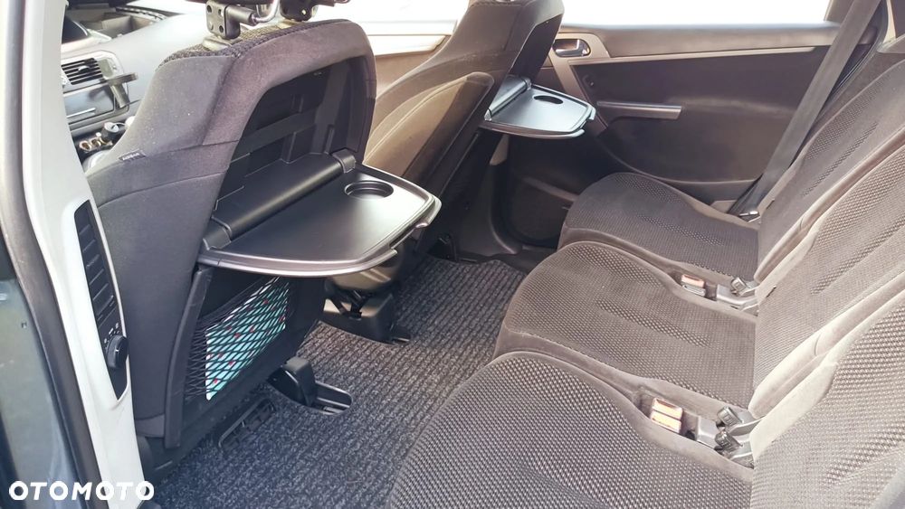 Citroën C4 Picasso - 11