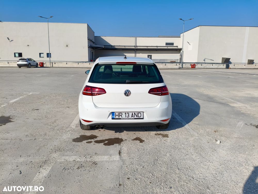 Volkswagen Golf 2.0 TDI (BlueMotion Technology) Highline - 6