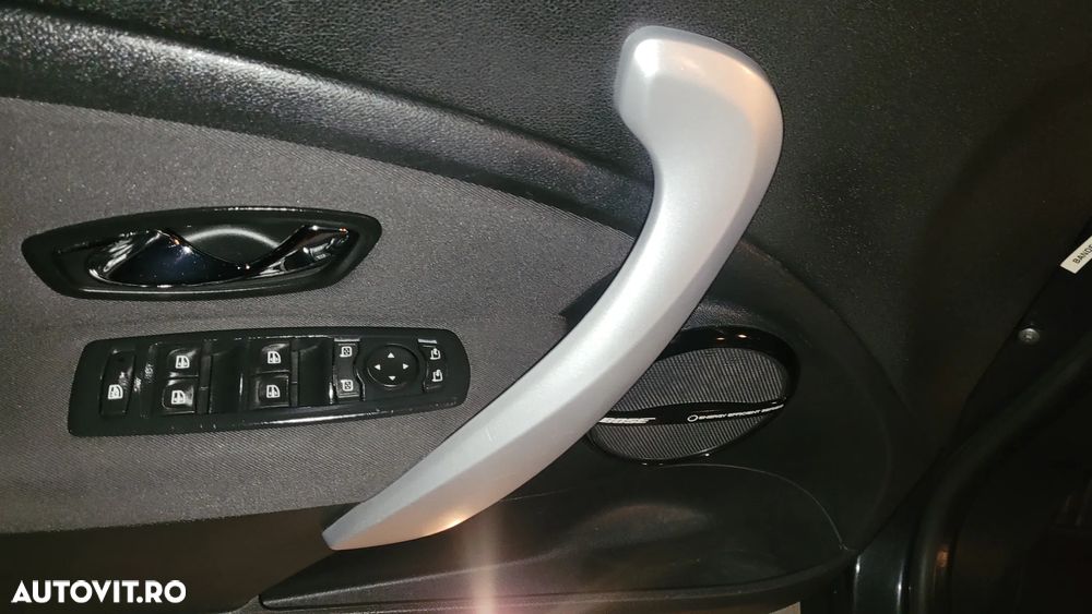 Renault Megane ENERGY dCi 110 Start & Stop Bose Edition - 13