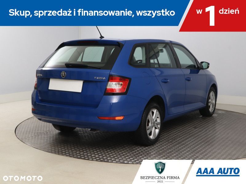 Skoda Fabia - 7