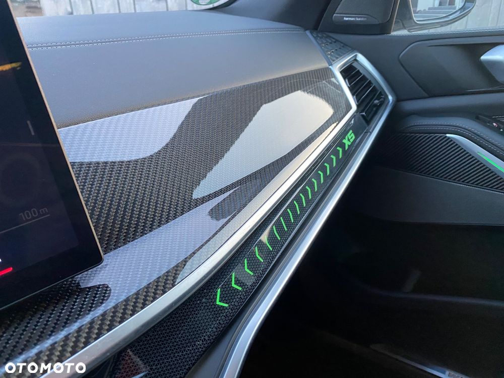 BMW X5 xDrive40d - 26