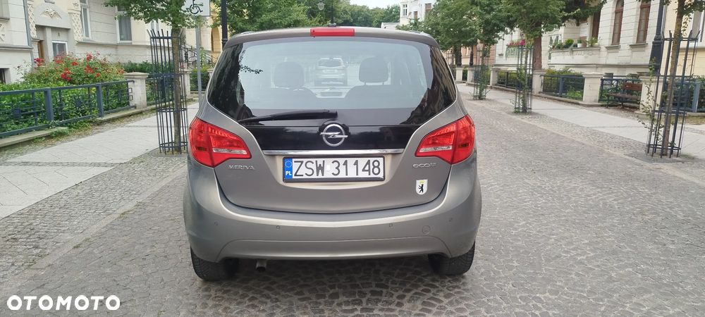 Opel Meriva - 10
