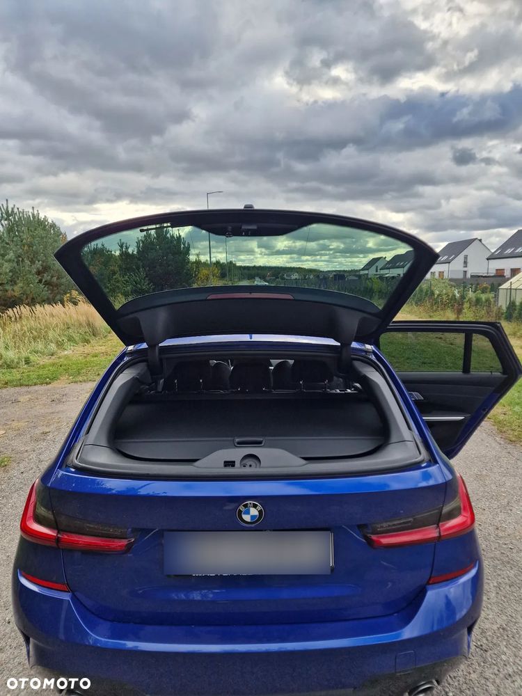 BMW Seria 3 320d xDrive M Sport Shadow - 5