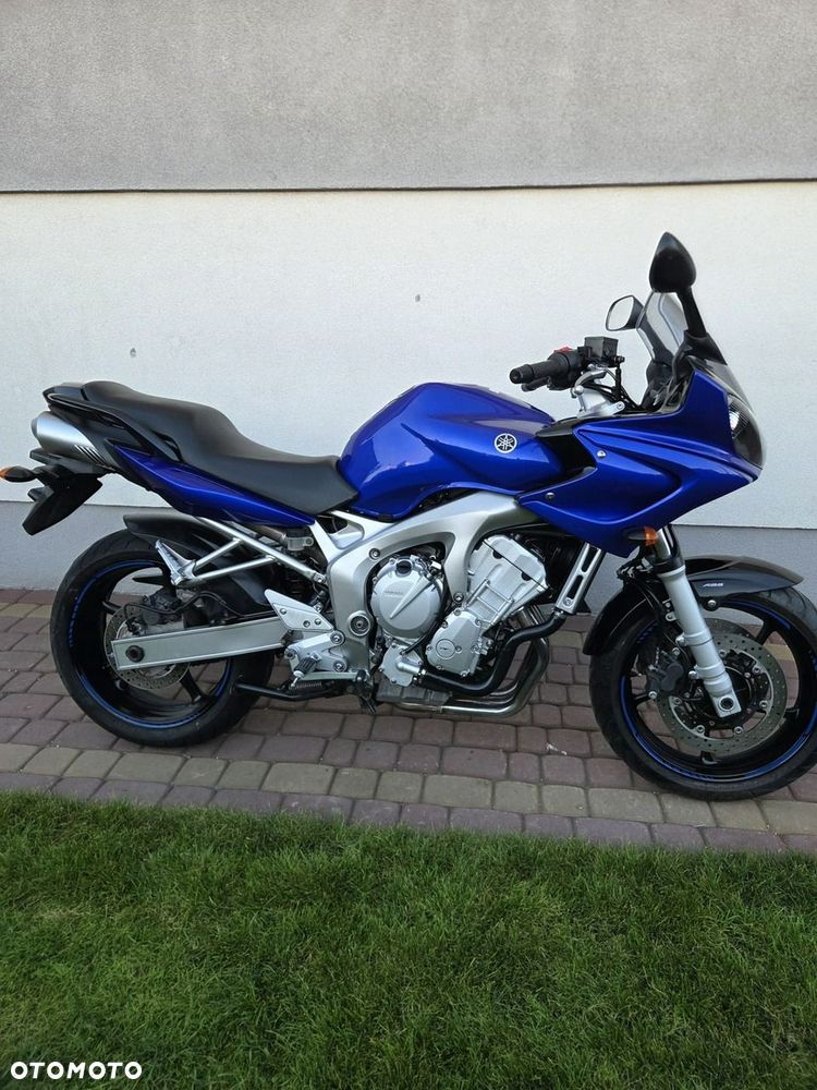 Yamaha FZ - 3
