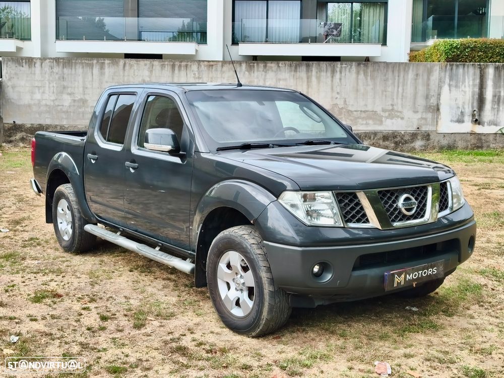 Nissan Navara 2.5 dCi CD LE - 2