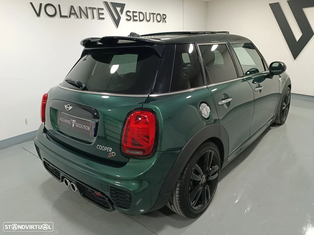 MINI 5 Portas Cooper SD Sport Aut. - 8