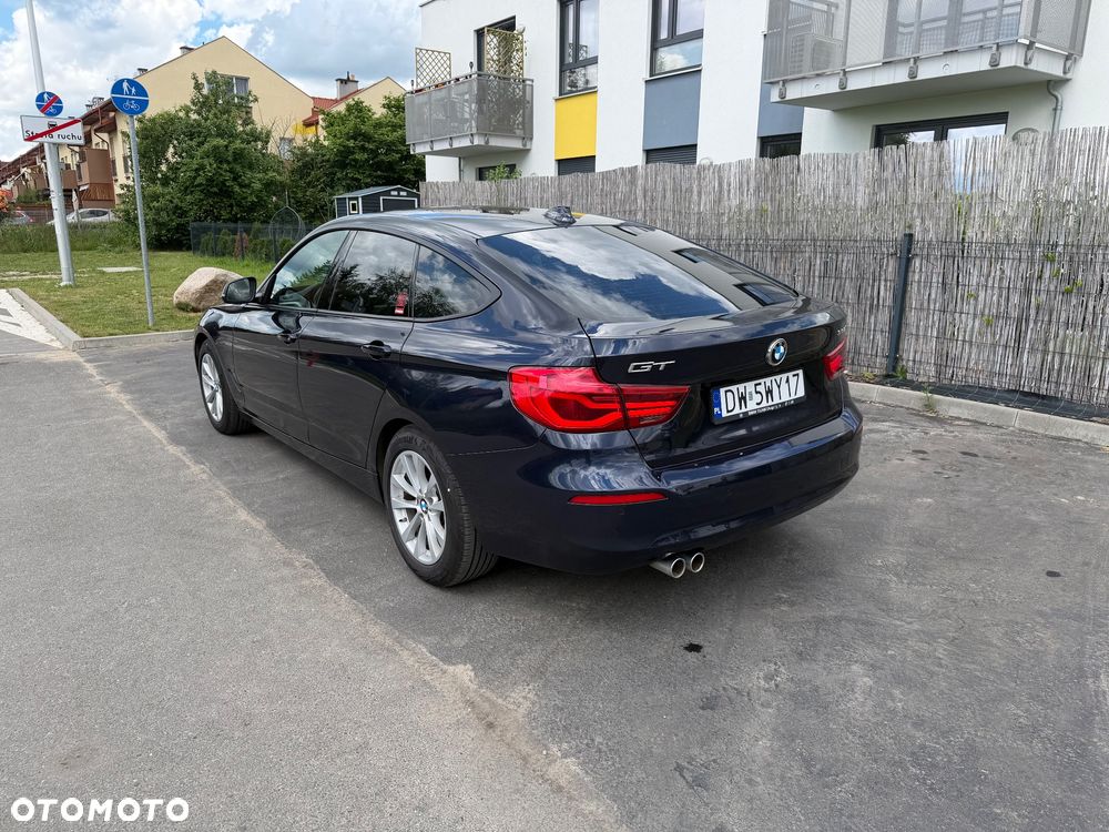 BMW 3GT 330i GPF Luxury Line - 7