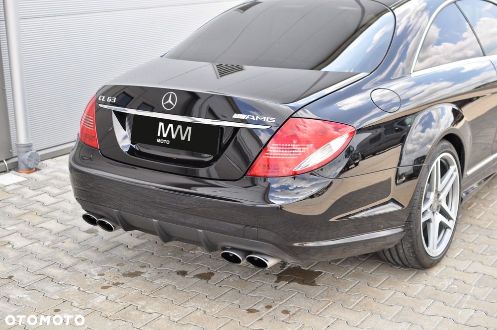 Mercedes-Benz CL 63 AMG - 10