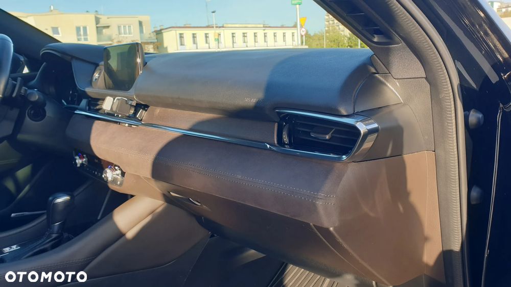 Mazda 6 - 12