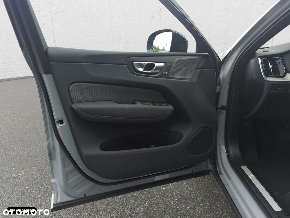 Volvo XC 60 - 11