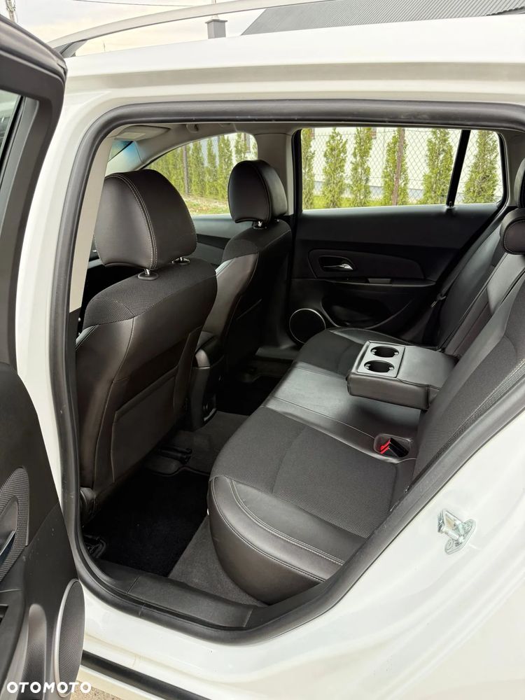 Chevrolet Cruze 1.4T LTZ - 17