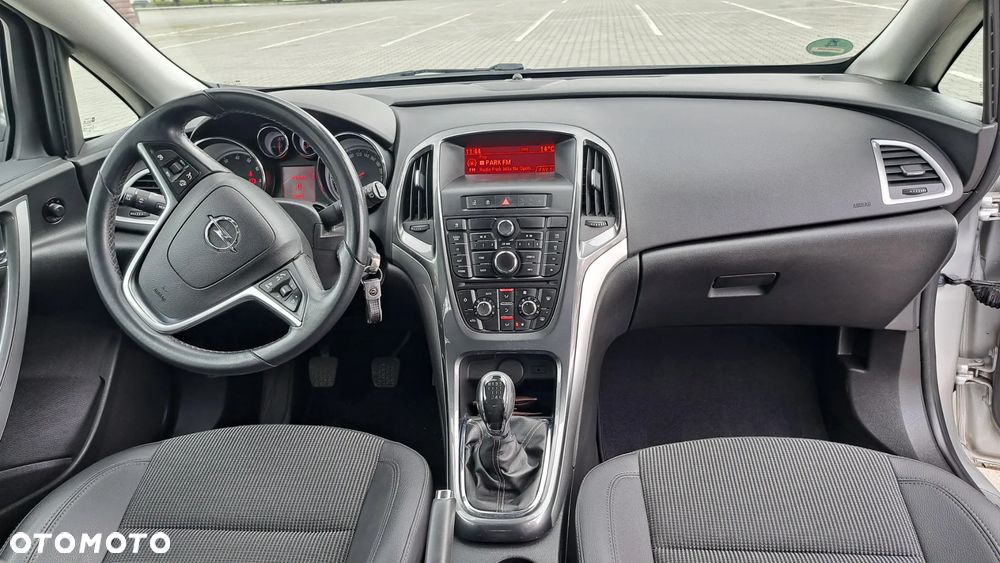 Opel Astra - 8