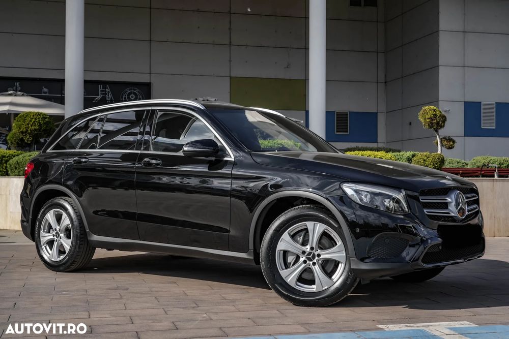 Mercedes-Benz GLC 250 d 4MATIC 9G-TRONIC AMG Line - 10