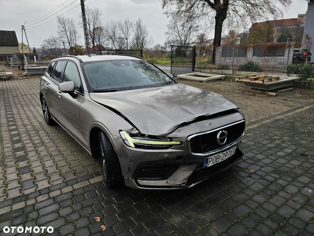 Volvo V60 D3 Momentum - 1