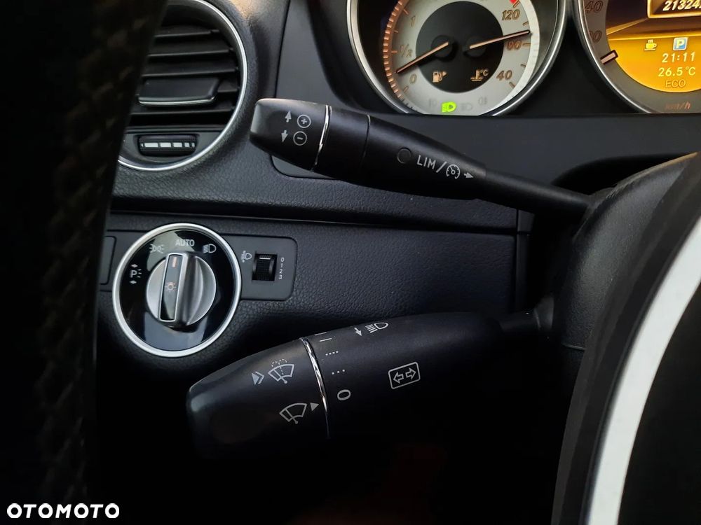 Mercedes-Benz Klasa C 180 Coupe BlueEFFICIENCY - 25