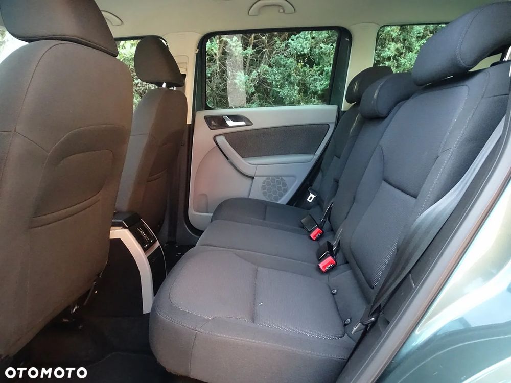 Skoda Yeti 2.0 TDI DSG 4x4 Ambition PLUS EDITION - 18