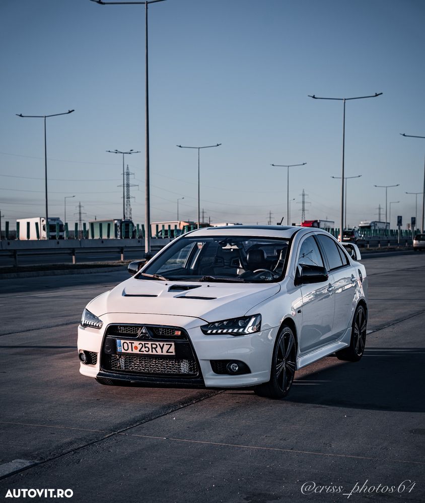Mitsubishi Lancer - 30