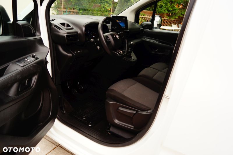 Toyota Proace City - 10