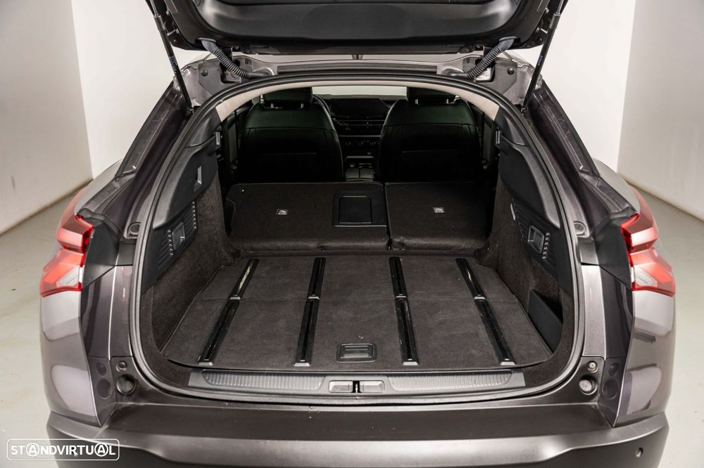 Citroën C5 X 1.6 Hybrid Plus e-EAT8 - 17