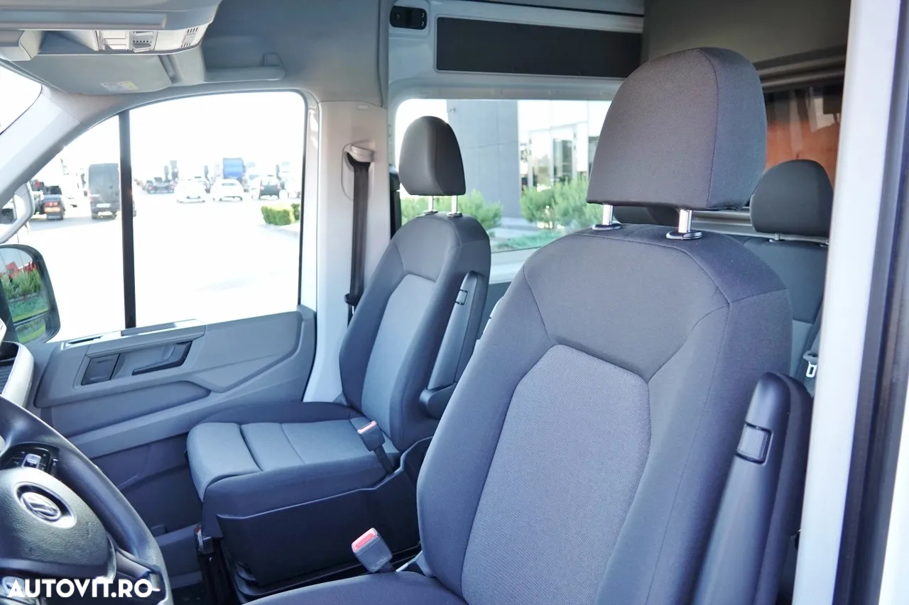 Volkswagen CRAFTER / CREW / TABLĂ / 2020 / Full option / CAROSERIE SCULE / IMPORTAT / CONTRACT POST-SERVICE - 24
