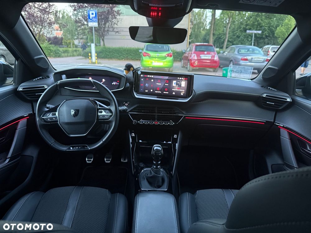 Peugeot 208 1.2 PureTech GT S&S - 7